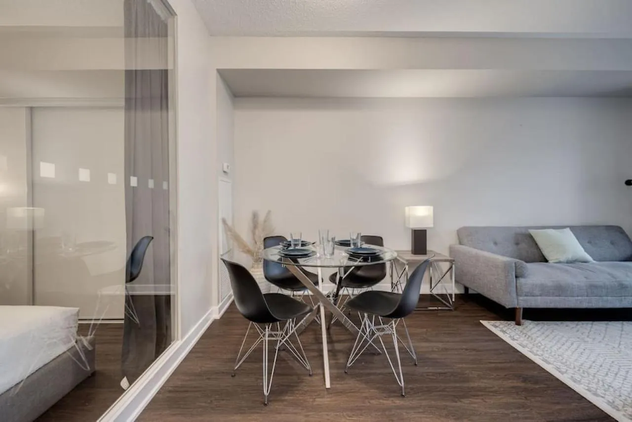 City Serenity 1 Bedroom With Balcony Toronto Canada