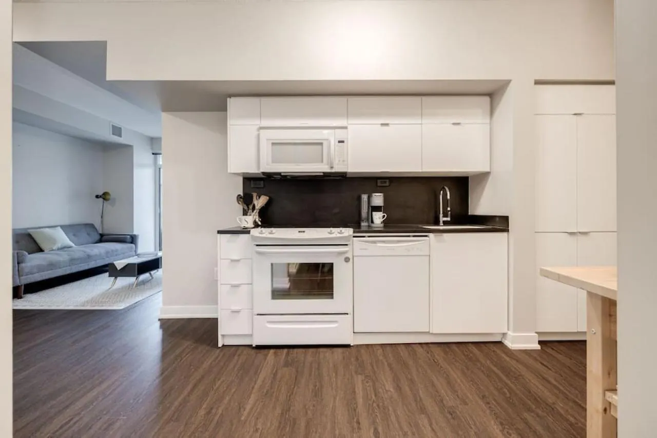 Holiday home City Serenity 1 Bedroom With Balcony Toronto